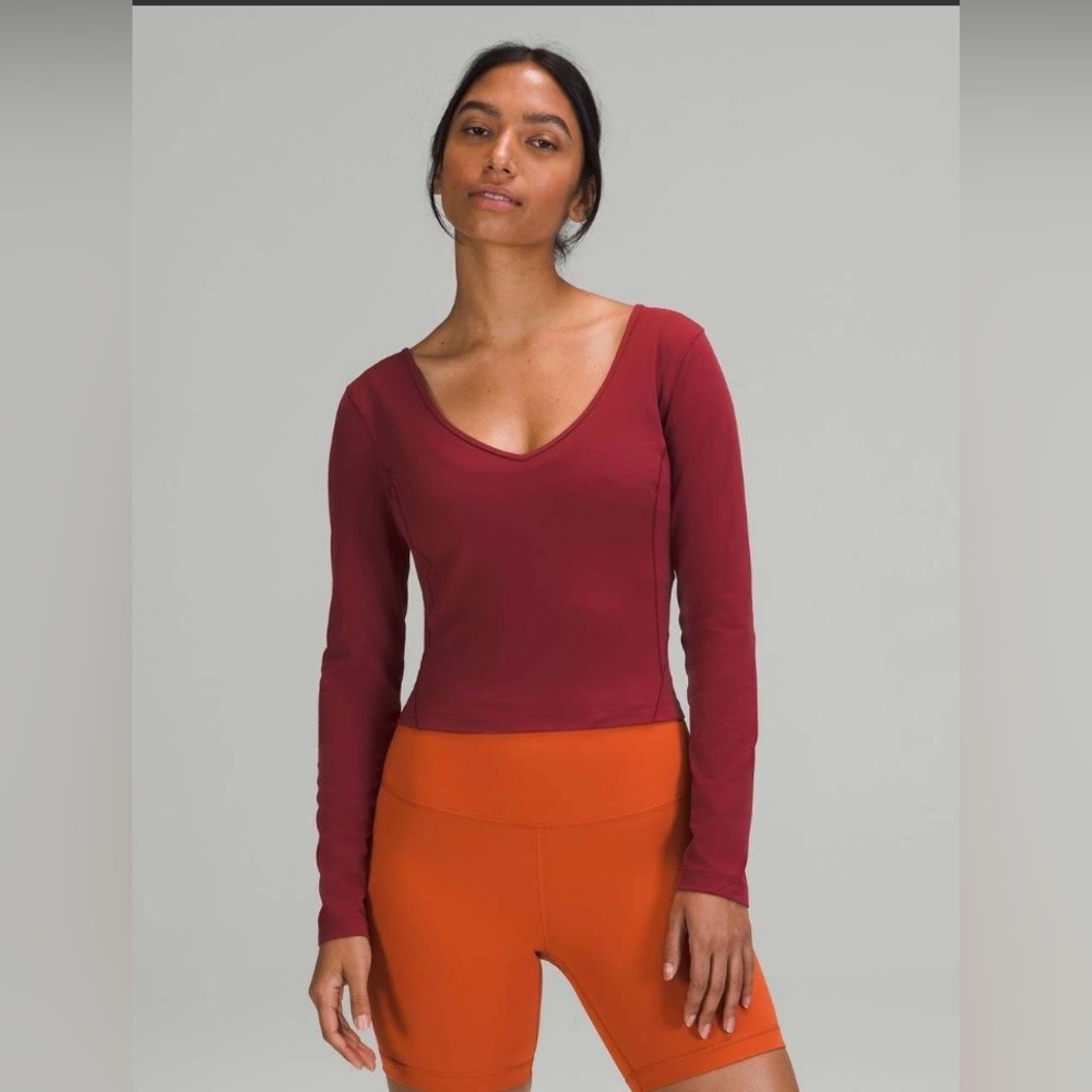 🍋Women’s Lululemon Align Long Sleeve Shirt 
Unsized PTP approx 21” Mulled Wine?🍋